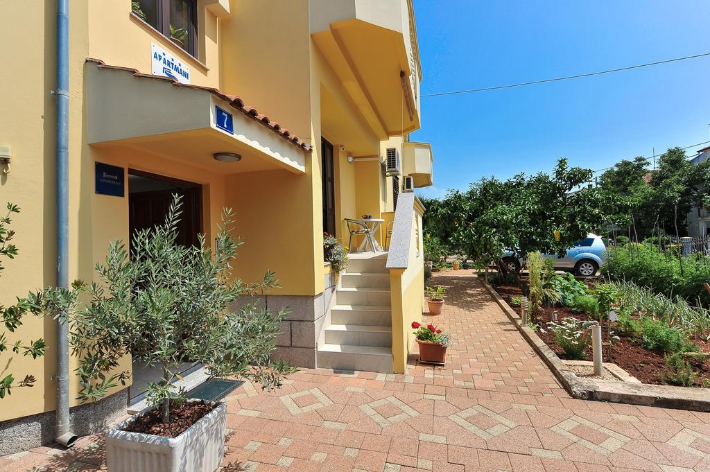 Guesthouse Baric Zadar Exterior photo